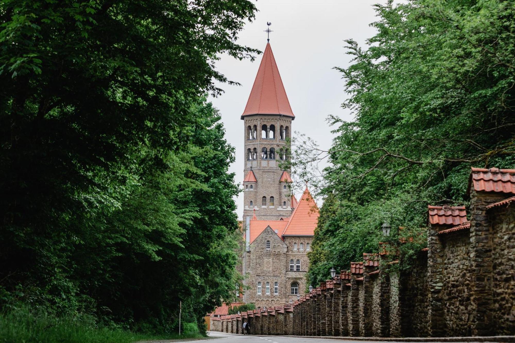 Koener Hotel & Spa Клерво Екстериор снимка